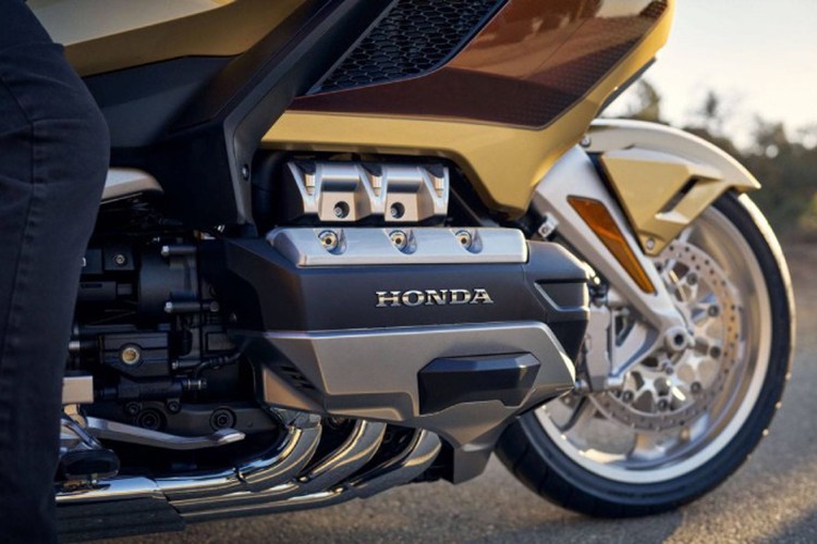 Honda Gold Wing 50th Anniversary "vàng vĩnh cửu" từ 634 triệu đồng - Hình 6 Honda Gold Wing 50th Anniversary