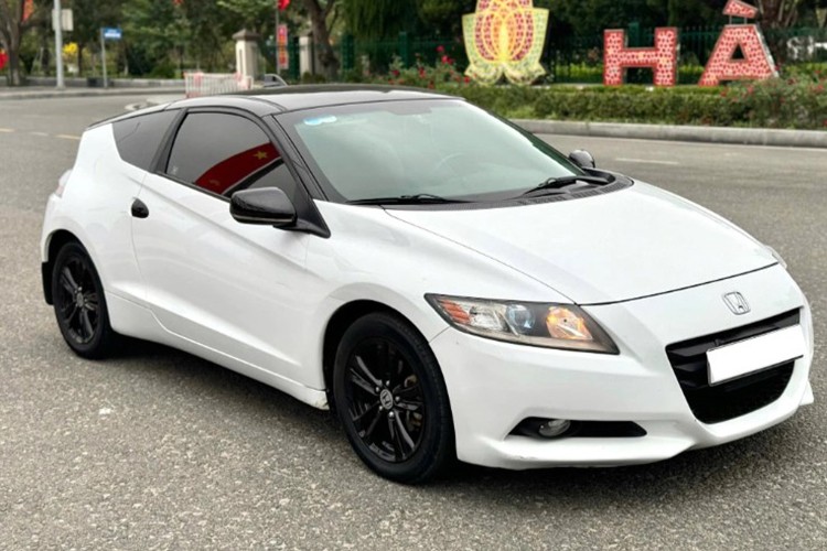 Honda CR-Z "ăn" 4 lít xăng/100km bán 350 triệu ở Hà Nội - Hình 7 Honda CR-Z