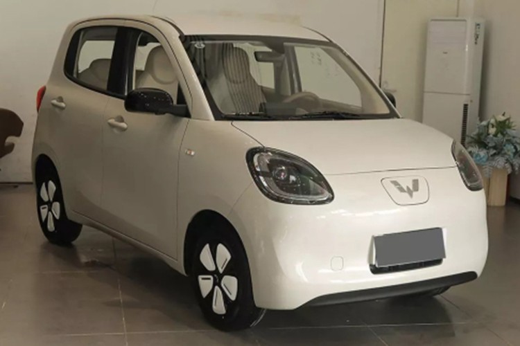 Wuling Mini EV 5 cua sieu re tu 139 trieu dong sap mo ban