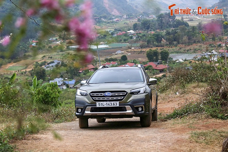 Subaru Outback tai Viet Nam - an toan va vung ben cho nguoi su dung