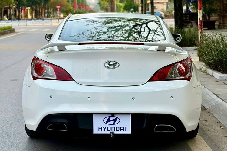 Hyundai Genesis 2010 tung co gia ty dong, gio chi hon 200 trieu-Hinh-9