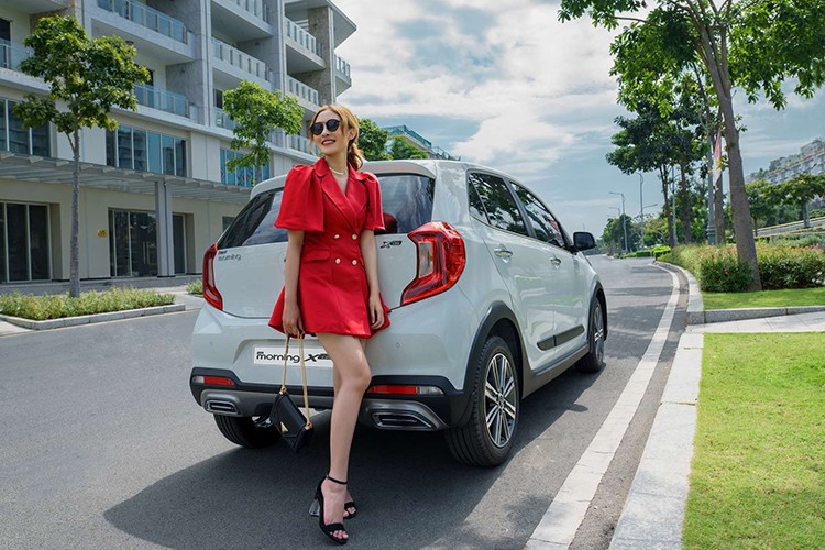 Top ôtô nhỏ xinh "giá mềm" cho phái đẹp nhân ngày 8/3 - Hình 6 Top oto nho xinh