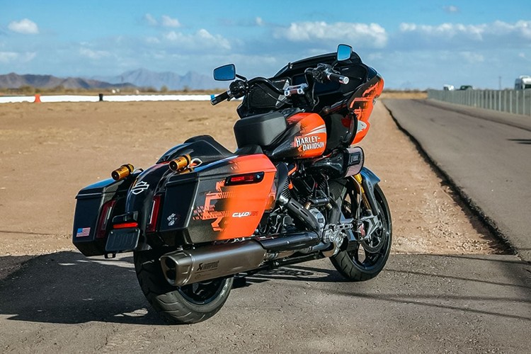 Siêu phẩm Harley-Davidson Road Glide CVO "thét giá" gần 3 tỷ đồng - Hình 2 Sieu pham Harley-Davidson Road Glide CVO