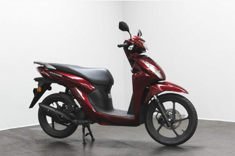 Honda Vision giá rẻ, bán "siêu đắt" tới 92 triệu tại quốc gia này - Hình 10 Honda Vision gia re, ban