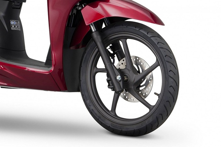 Honda Vision giá rẻ, bán "siêu đắt" tới 92 triệu tại quốc gia này - Hình 6 Honda Vision gia re, ban