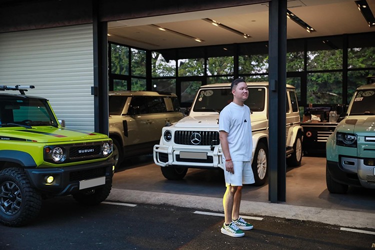 Dan choi 9x ban Mercedes-AMG G63 chay xuyen luc dia 9,7 ty-Hinh-2