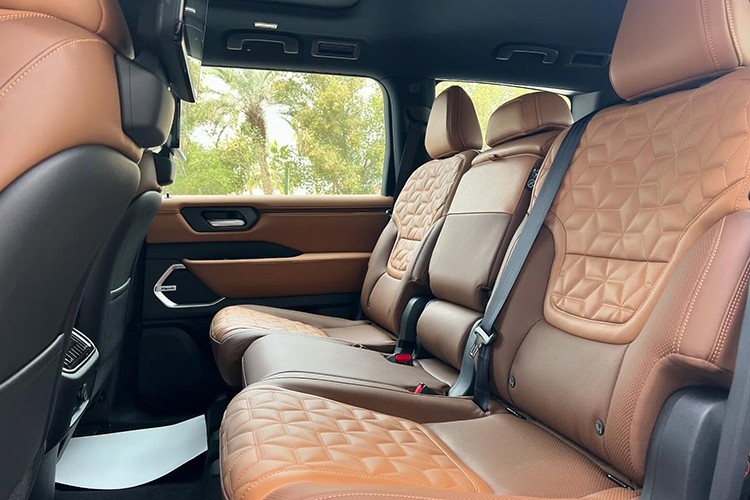 Nissan Patrol 2025 từ hơn 4 tỷ sắp về Việt Nam có gì hay? - Hình 6 Nissan Patrol 2025 tu hon 4 ty sap ve Viet Nam co gi hay?-Hinh-6