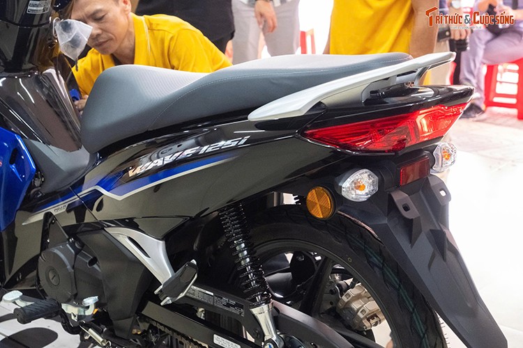 "Đập thùng" Honda Wave 125i hơn 75 triệu nhập Malaysia về Việt Nam - Hình 7