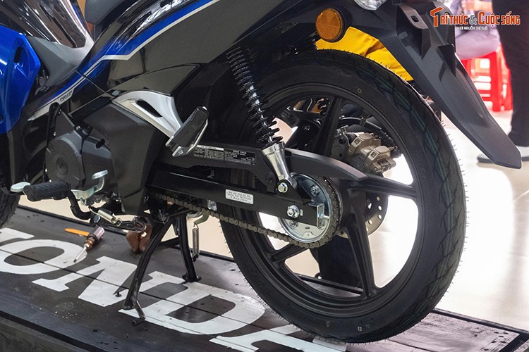"Đập thùng" Honda Wave 125i hơn 75 triệu nhập Malaysia về Việt Nam - Hình 8
