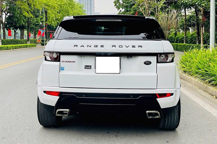 Range Rover Evoque sang chanh ban 530 trieu, re ngang Toyota Raize-Hinh-8