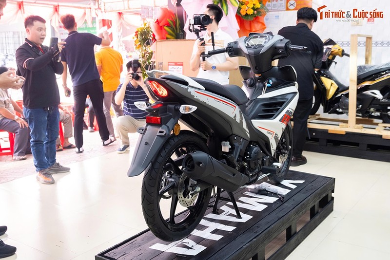 "Khui thùng" Yamaha 135LC hơn 100 triệu đồng, đắt gấp đôi Honda Winner - Hình 3