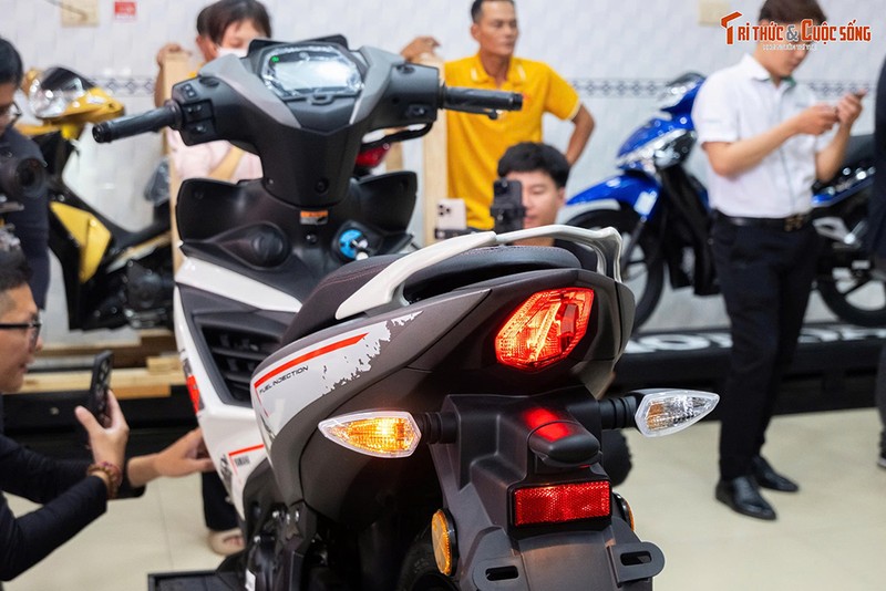 "Khui thùng" Yamaha 135LC hơn 100 triệu đồng, đắt gấp đôi Honda Winner - Hình 6