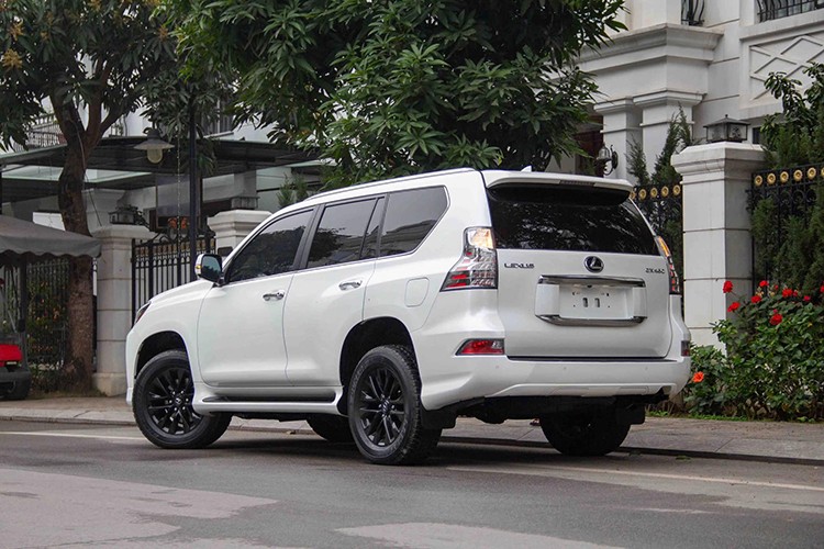 Lexus GX 460 chay 3 nam tai Viet Nam, lo nhe 1 ty dong-Hinh-9