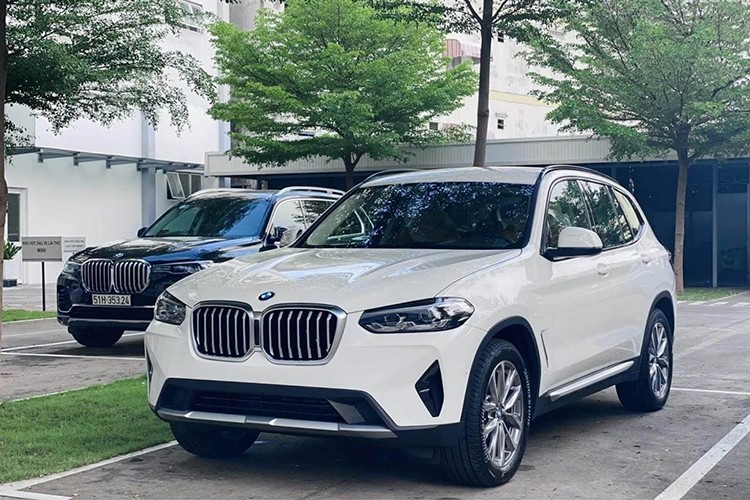 BMW X3 va X5 dang duoc giam cao nhat toi gan 200 trieu dong