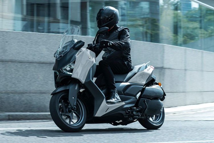 Yamaha XMAX 300 2025 