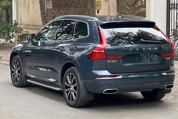 Volvo XC60 T6 Inscription chạy 6 năm tại Việt Nam, bán 1,3 tỷ - Hình 2 Volvo XC60 T6 Inscription chay 6 nam tai Viet Nam, ban 1,3 ty-Hinh-2