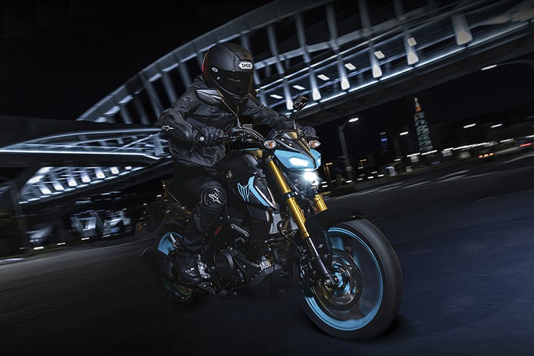 Yamaha MT-15 2025 ra mắt chỉ từ 72 triệu đồng, "đấu" Honda CB150R - Hình 8 Yamaha MT-15 2025 ra mat chi tu 72 trieu dong,