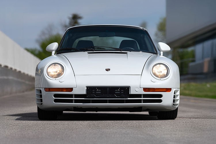 Chiec Porsche 959 