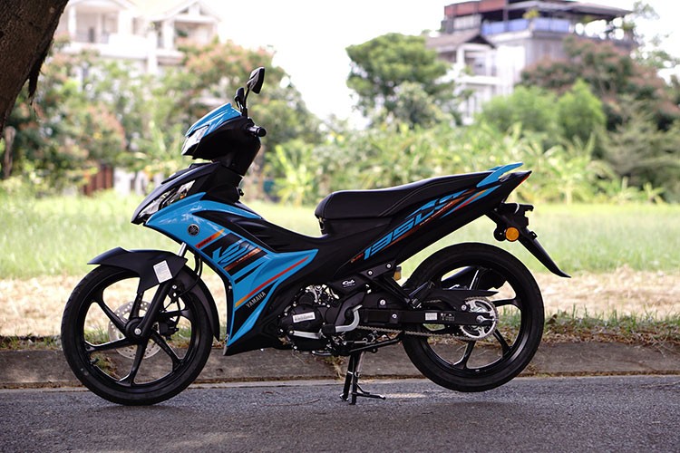 Yamaha 135LC nhap Malaysia gia tram trieu 