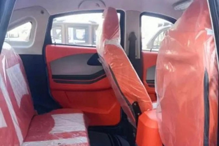 Bentley Bentayga chay ca xang lan dien, 