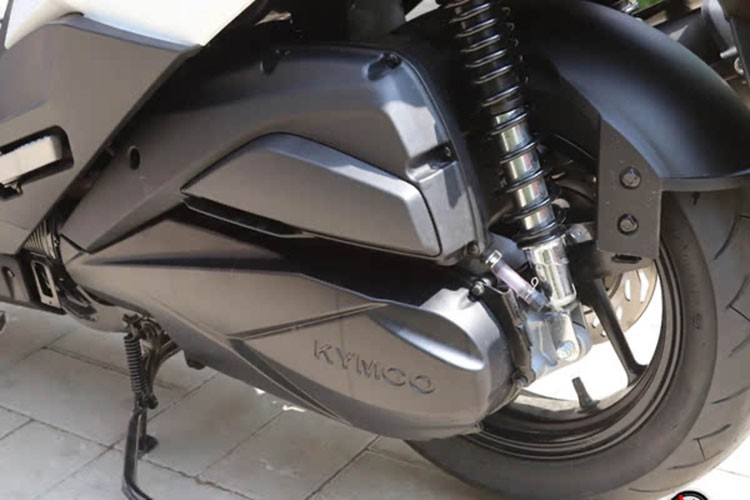 Kymco Racing H150 tu 50 trieu dong, do day xang chay 300 km-Hinh-6