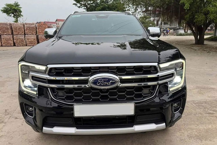 Co nen mua Ford Everest Titanium chay luot 600 km gan 1,5 ty?-Hinh-10