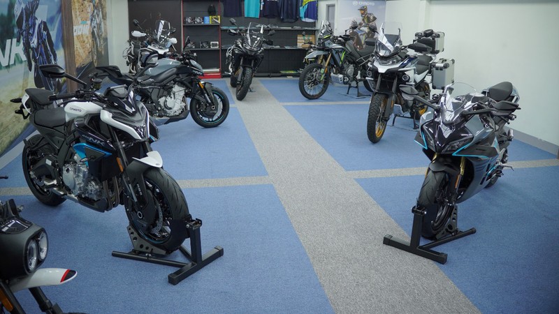 CFMoto ra mắt 4 mẫu môtô tại Việt Nam, bán từ 125 triệu đồng - Hình 7 CFMoto ra mat 4 mau moto tai Viet Nam, ban tu 125 trieu dong-Hinh-7