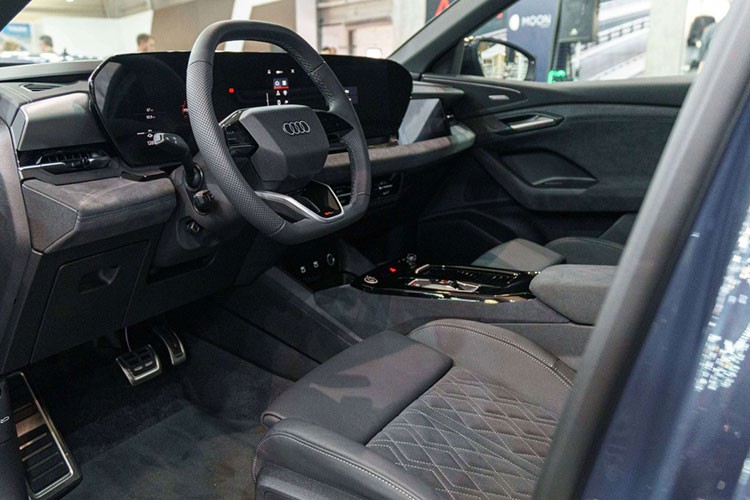 Audi Q6 sap ve Viet Nam, re hon BMW iX3 gan 500 trieu?-Hinh-6