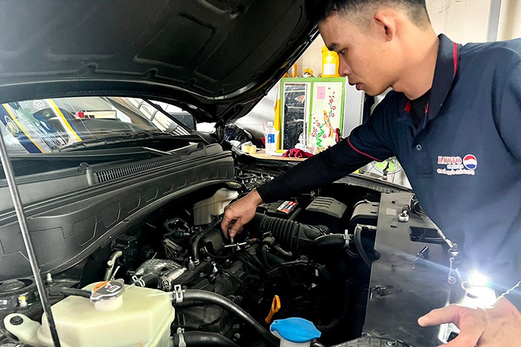 Quá nhiệt động cơ ôtô mùa hè, nguyên nhân và cách phòng tránh - Hình 4 Qua nhiet dong co oto mua he, nguyen nhan va cach phong tranh-Hinh-4