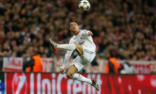 Nhung pha xu ly bong ngo ngan cua Cristiano Ronaldo