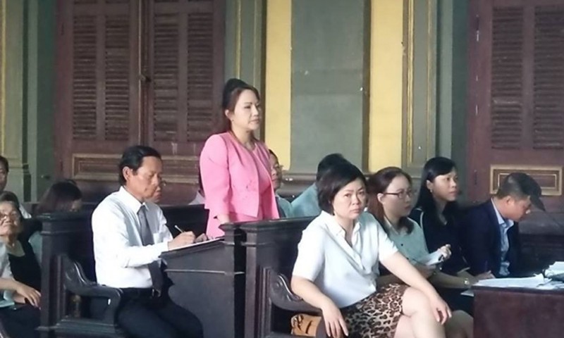 Xu phuc tham vu nguyen PGD Eximbank chiem 245 ty cua khach