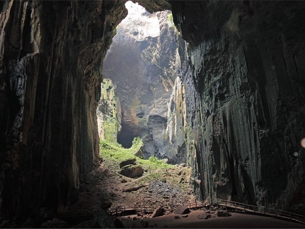 Nhung vung dat lanh gay tren trai dat chi co mot, hiem nguoi dam ghe tham