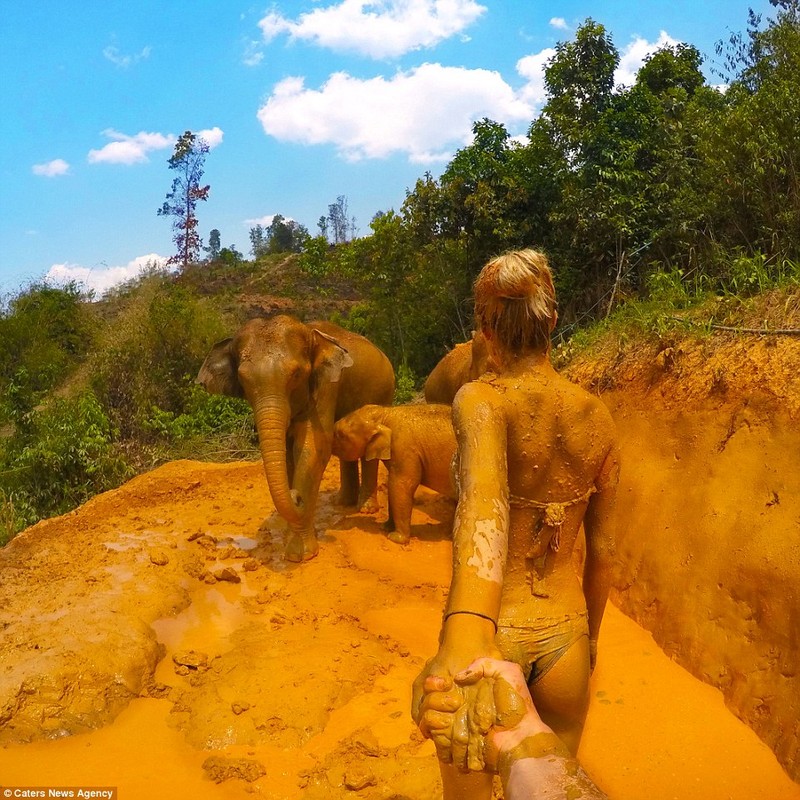 Sot anh nam tay em di khap chau a, trong do co VN - hinh 3