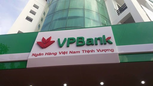 VPB tang ngay 3% sau khi VPBank lay y kien co dong tra co tuc