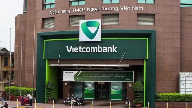 Vietcombank (VCB): Ket qua kinh doanh di lui?