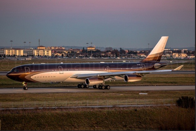 Tan muc Airbus A340-300 dat gap 5 lan chuyen co cua ong Trump-Hinh-3