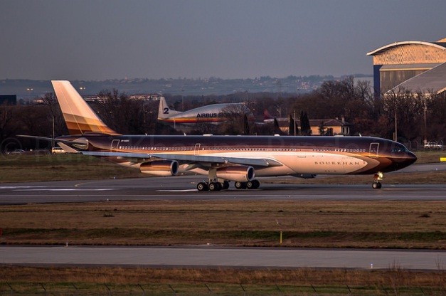 Tan muc Airbus A340-300 dat gap 5 lan chuyen co cua ong Trump-Hinh-7