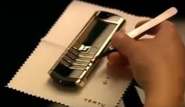 Tan muc qua trinh tao nen sieu pham Vertu Signature S dat do-Hinh-9