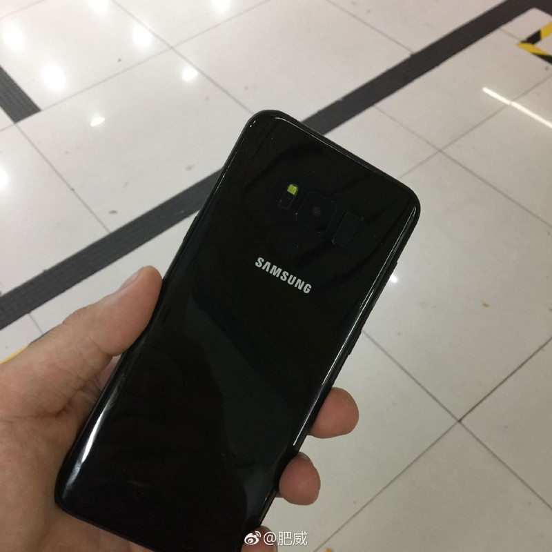 Ro ri anh thuc te Samsung Galaxy S8 phien ban den bong-Hinh-5