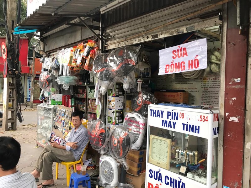 Day pho hang rong 1m2 ton tai 40 nam giua Ha Noi-Hinh-2