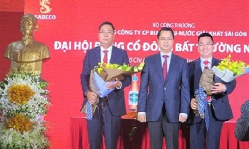 Ong Nguyen Thanh Nam ngoi "ghe nong" TGD Sabeco