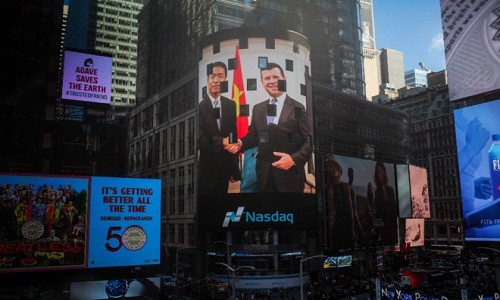 San Nasdaq dang anh doanh nghiep Viet tren man hinh o New York