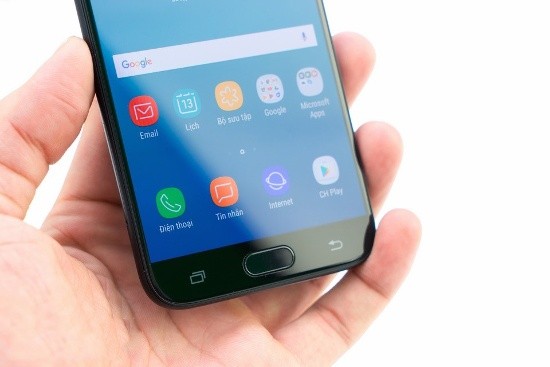 Ngang gia, Galaxy J7 Pro co gi khac so voi Galaxy A5 2016?-Hinh-10
