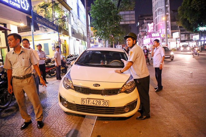 Lan dau tien ong Doan Ngoc Hai khong “xu” o to chiem via he-Hinh-3