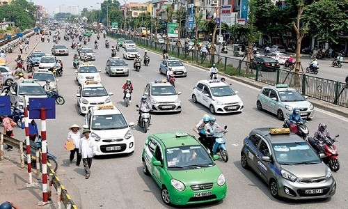 Nguy co hang nghin xe taxi tai Ha Noi phai ngung hoat dong
