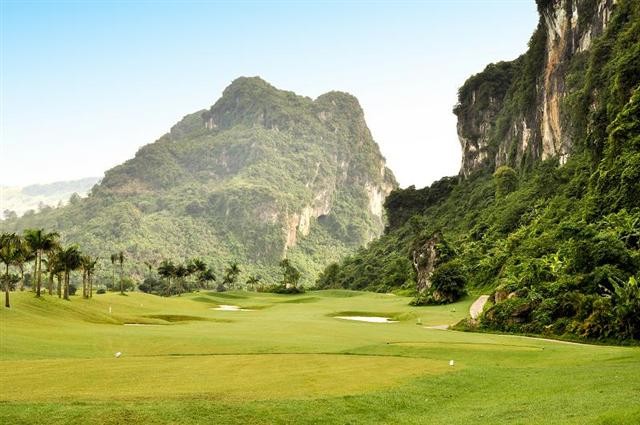 Soi do &quot;khung&quot; cua san golf Phuong Hoang xay dung sai quy dinh-Hinh-3