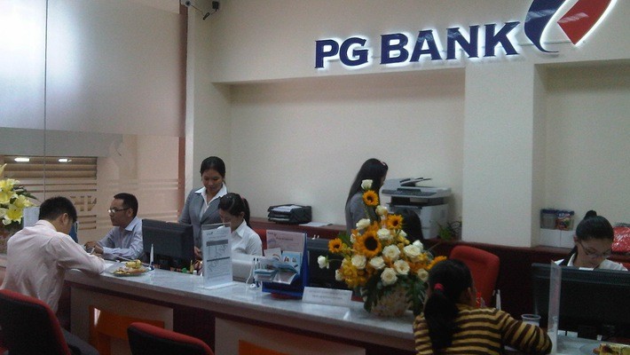 Soi suc khoe hai ngan hang sap sap nhap PGBank va HDBank-Hinh-3