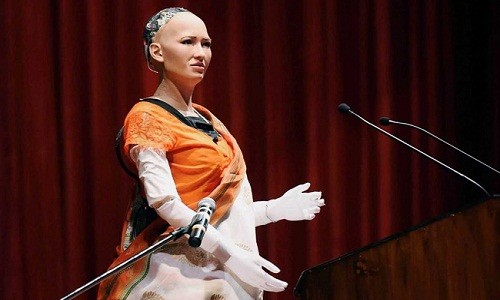 “Bat mi” robot Sophia, robot cong dan dau tien dang co mat tai Viet Nam-Hinh-9