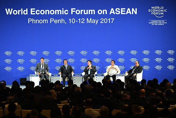Nhung cau noi an tuong cua Thu tuong Nguyen Xuan Phuc tai WEF ASEAN 2018-Hinh-4