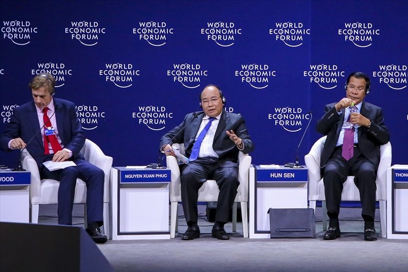 Nhung cau noi an tuong cua Thu tuong Nguyen Xuan Phuc tai WEF ASEAN 2018-Hinh-8